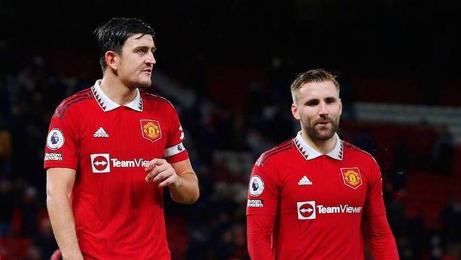 詹姆斯身边 詹姆斯身边